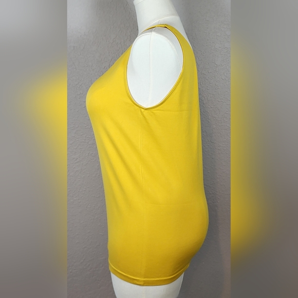 CATO Mustard Yellow Seamless Tagless Tank Top - Size 22/24W   (BOGO) - Picture 4 of 10
